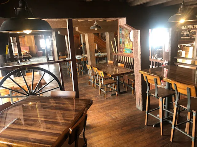 Trainwreck Grill & Ale House