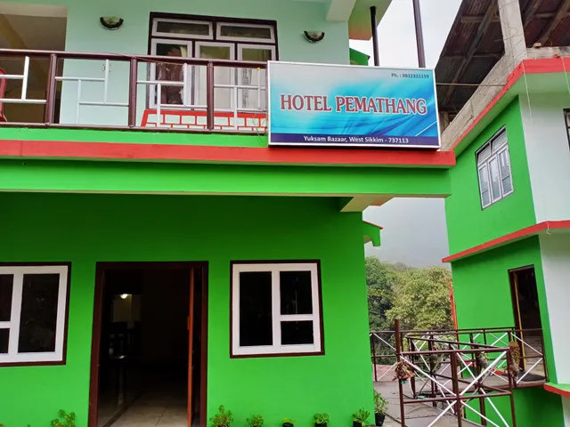 Hotel Pemathang