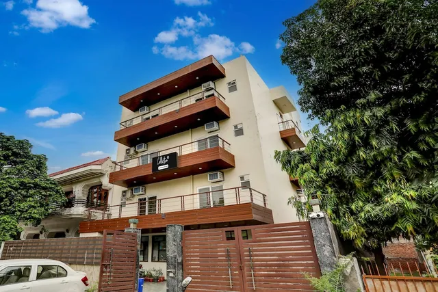 Super Collection O Sector 55 Noida Near Noida Stadium