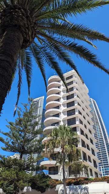 Monte Carlo Apartments