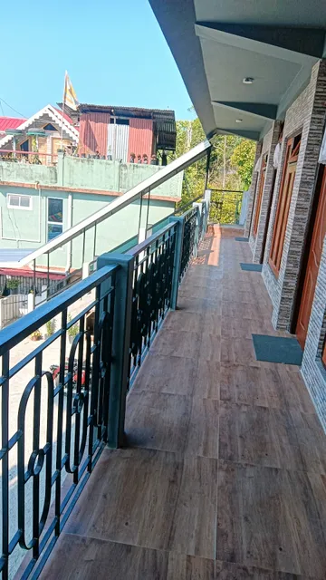 GOLAY HOMESTAY DEOLO