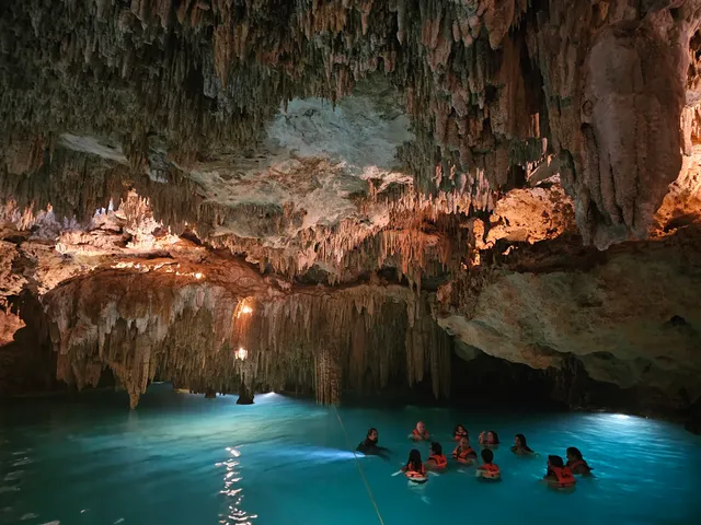 Dos Ojos Cenote Maya MYSTERY