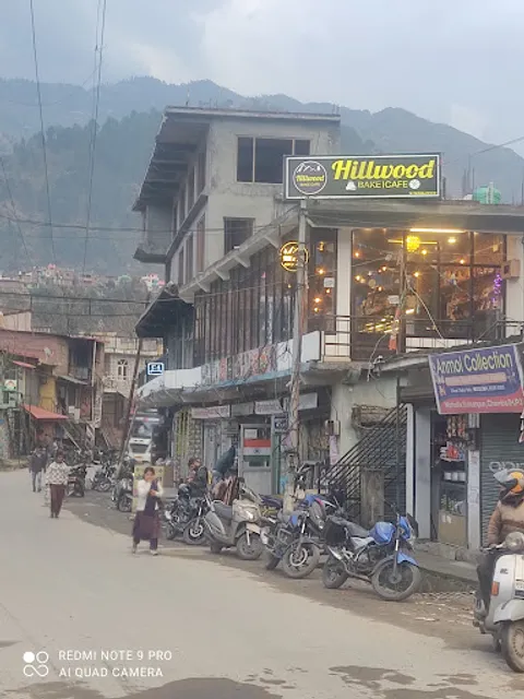 HILLWOOD CAFE / BAKERY