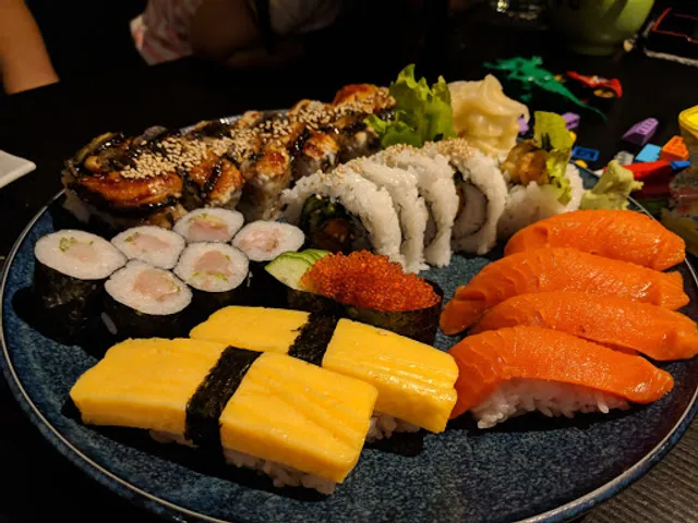 Sen Zushi - Japanese Restaurant & Sushi Victoria