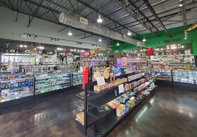 Smooking SMOKE SHOP | CBD | Kratom | Vape | Cigars | DISPENSARY |