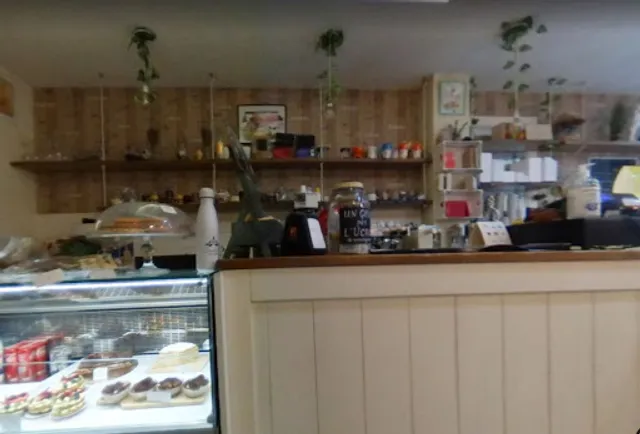 Opera ice cream cafe