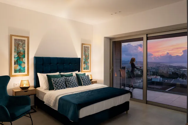 NV LUXURY RESIDENCES