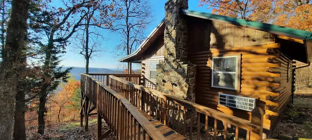 Mountain Sunrise Cabin