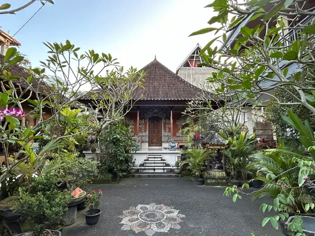 Suntari Homestay