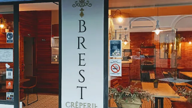 Brest Crêperie | Crepería tradicional bretona