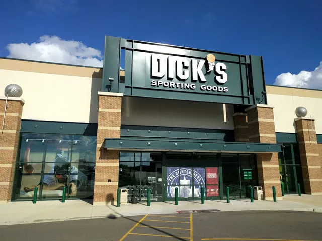 DICK'S Sporting Goods