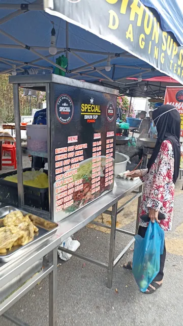 Pasar Malam Bayan Baru