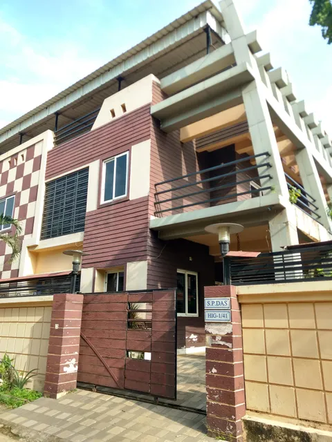 OYO Hotel White House Inn