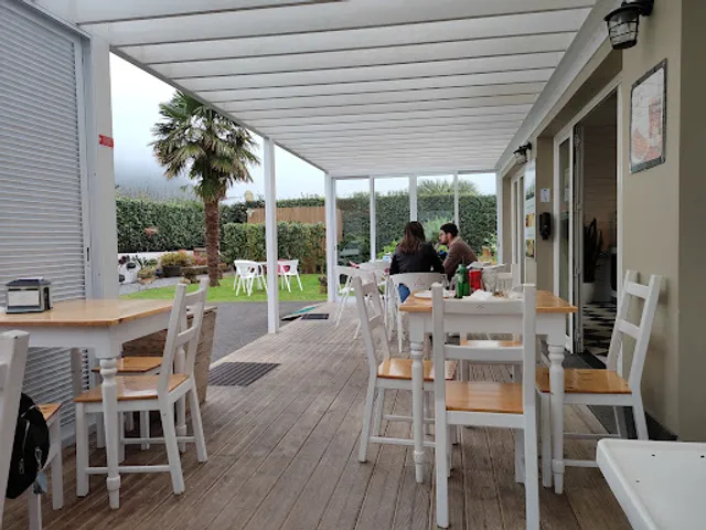 Bolos Lêvedos - Glória Moniz