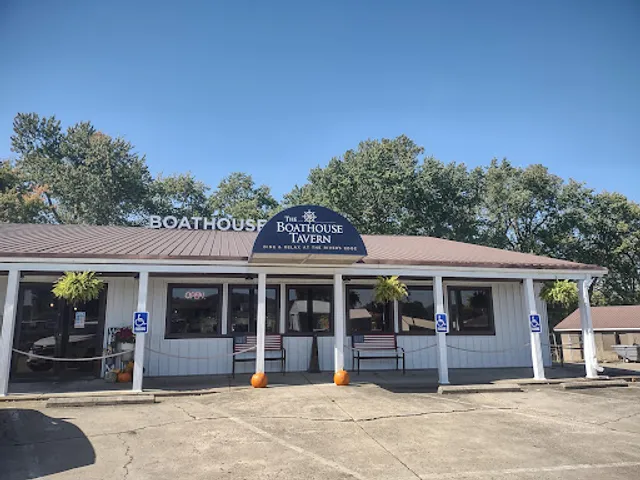 The Boathouse Tavern