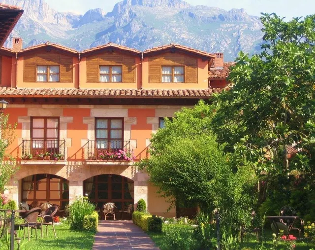 Picos de Europa Suites and Rooms