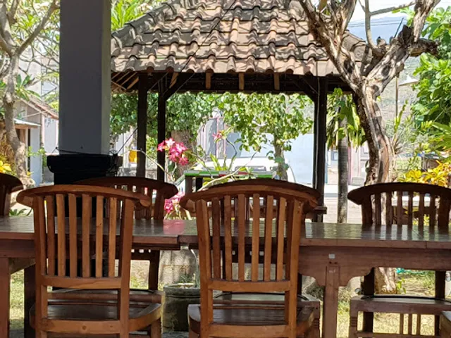 Warung Ikan Bakar Xenia