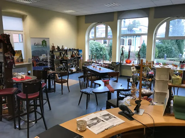 EineWelt Shop & Café