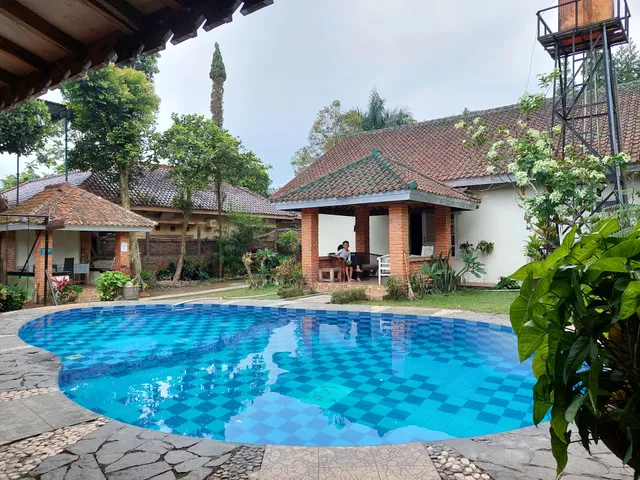 Villa Valsad by Villa Gue Aja