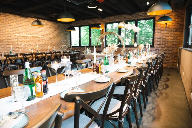 Simit Cafe & Bakery Restaurant