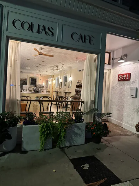 Colias Cafe