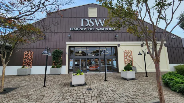 DSW Designer Shoe Warehouse