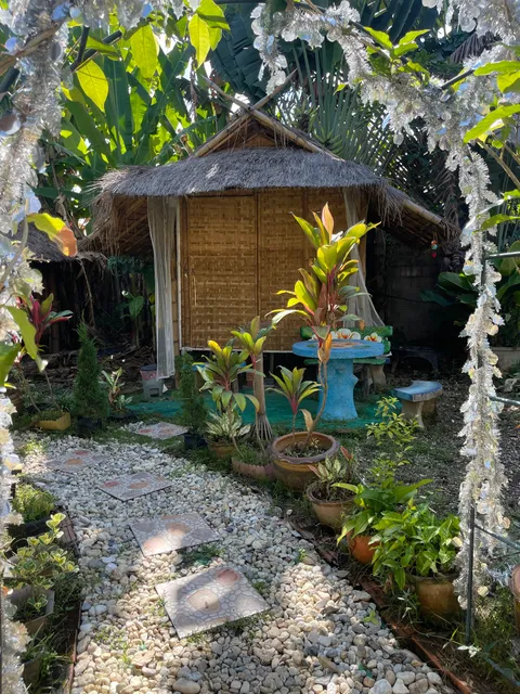 Bua patumma บัวปทุมมารีสอร์ท