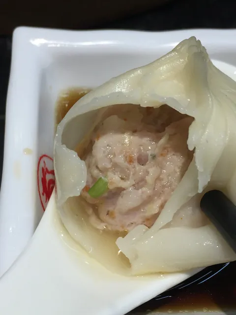 Bai Nian Long Pao Xie Huang Baozi Stuffed With Juicy Pork (Head Store)