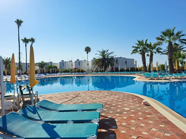 Praia do Golden Club