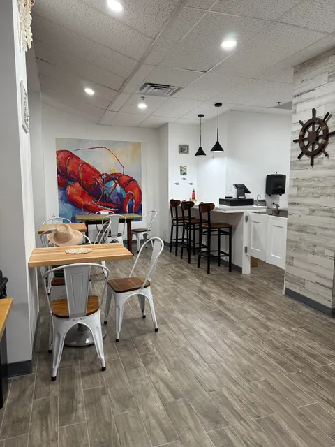 Mystic Lobster Roll Company