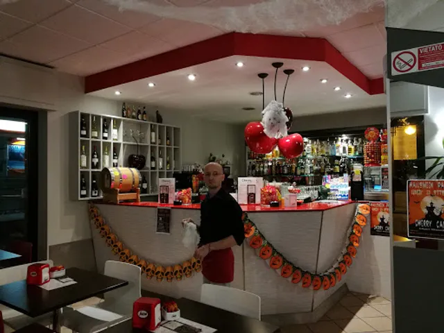 Bar Cherry Café Segafredo