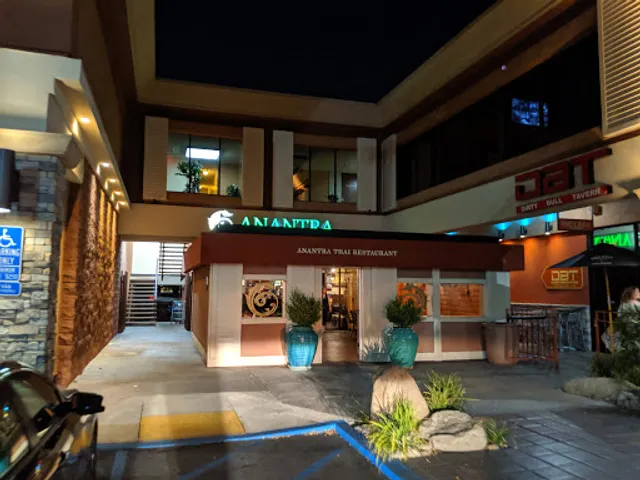 Anantra Thai