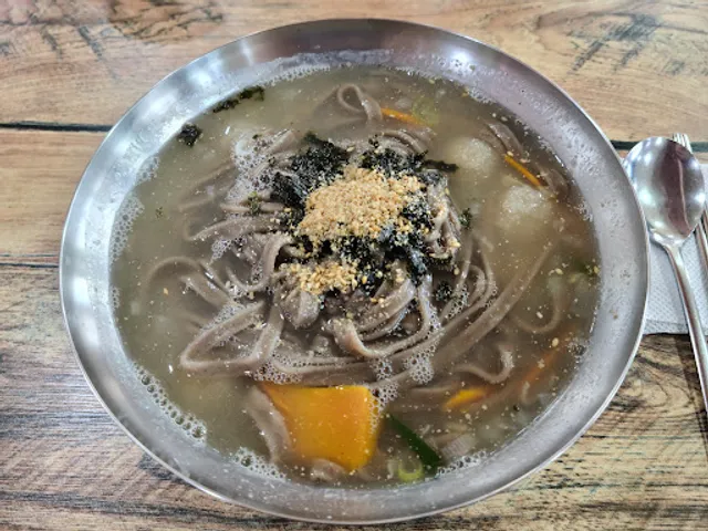 옹심이메밀칼국수 남양산점