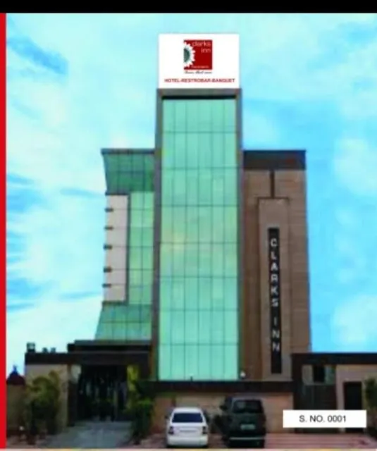 Clarks Inn Kaushambi