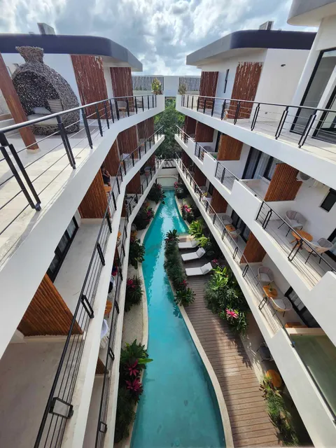 SANTAL Luxury condo-hotel