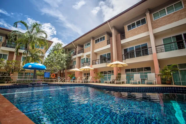 Wonderful pool house