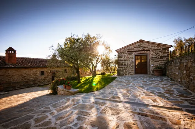 Agriturismo Borgo tra gli Olivi