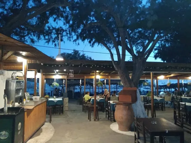 "Lambros" Taverna