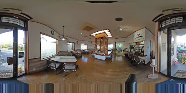 Cafe & Restaurant Merry