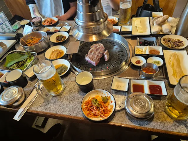 Grilling Man Daemyung