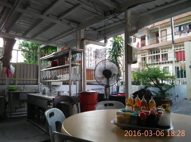 Xhin Fhong Claypot Bak Kut Teh Restaurant | 瓦煲肉骨茶 | Restoran Xhin Fhong Claypot Bak Kut Teh