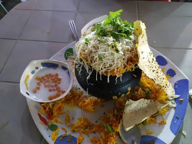 Vijay China Town & Fast Food