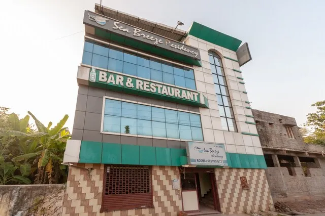 OYO Seabreeze Residency