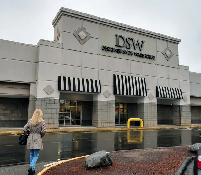 DSW Designer Shoe Warehouse