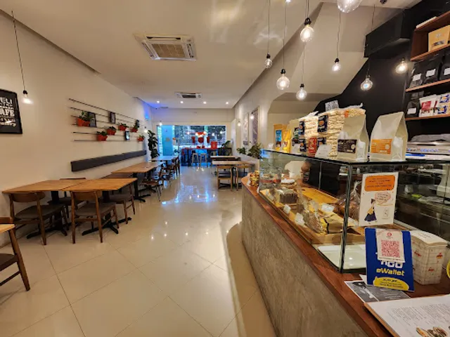 Yin's WholeFood Manufactory (Tanjung Bungah)