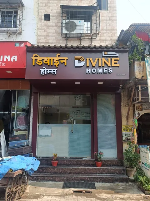 Divine Homes AC Dormitory