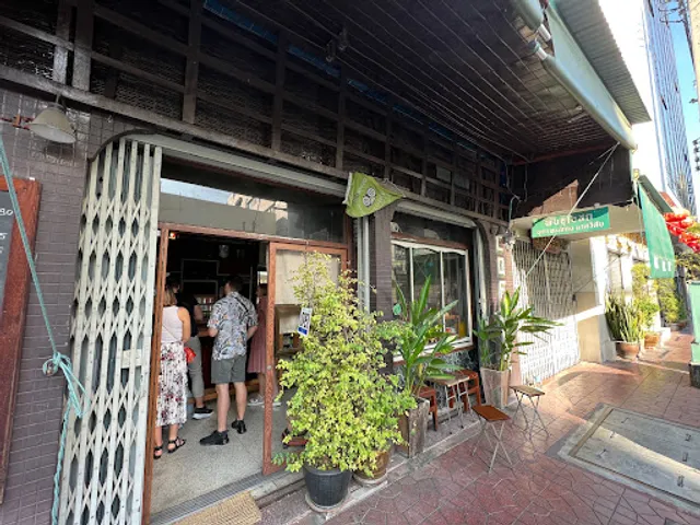 Old Town Cafe' Bangkok