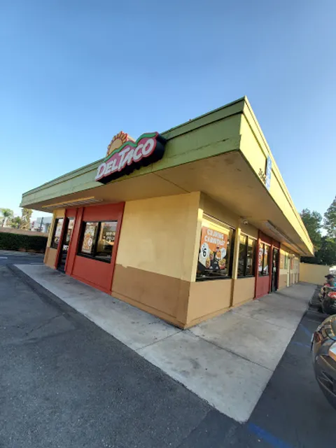 Del Taco