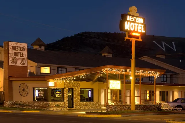 Sherpa western inn