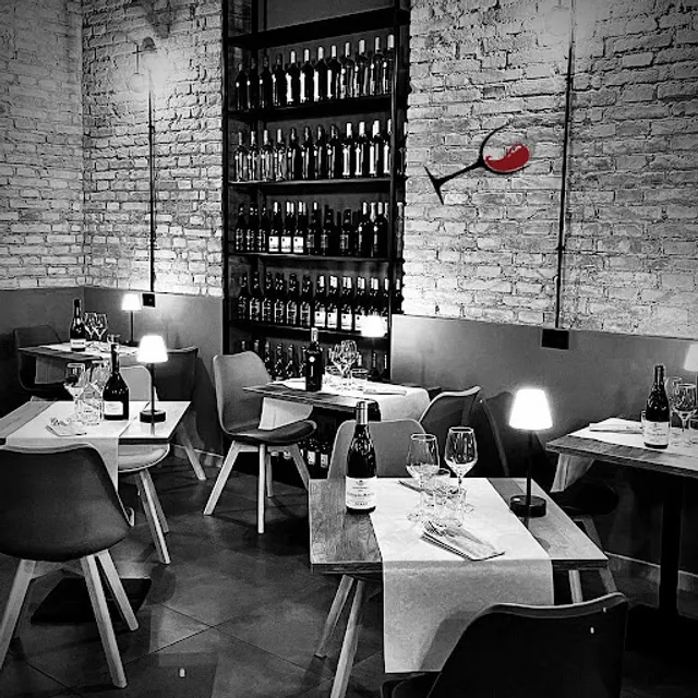 Vino & Peperoncino Ristorante Bistrot | Food & Wine